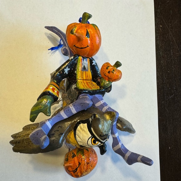 HOUSE OF HATTEN DENISE CALLA SUNFLOWERS HALLOWEEN.  Three Flying Pumpkins. Rare! - Picture 14 of 16